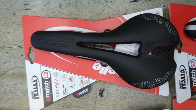 selle ITALIA Flite TM Flow | カワサキ乗物デパート